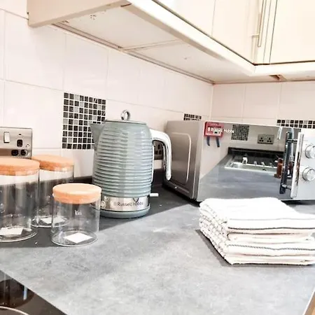 Stunning Flat Close To Beach Swansea Exterior foto