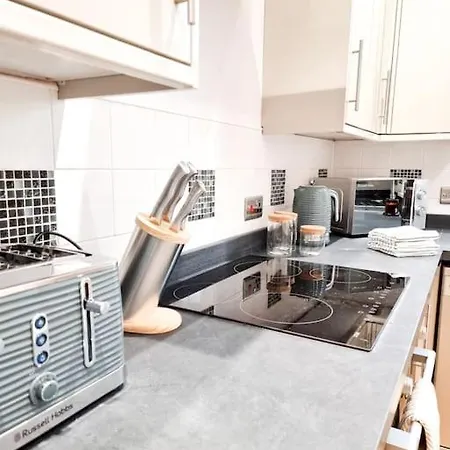 Stunning Flat Close To Beach Swansea Exterior foto